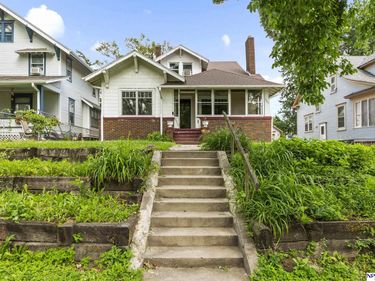 2449 Fontenelle Boulevard, Omaha, NE 68104