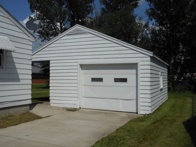 22 N Plum Street, Phillipsburg, OH 45354 Photo 11