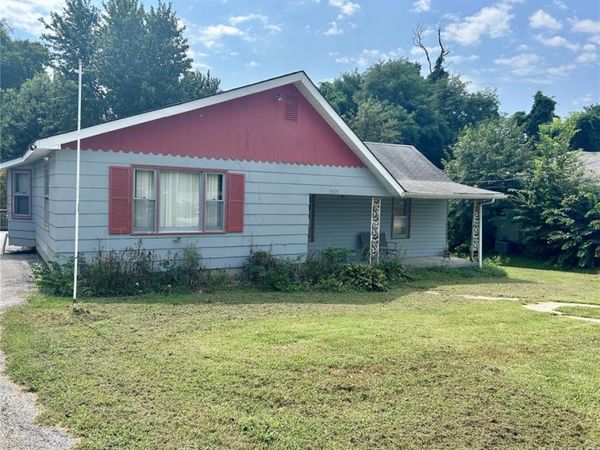 3319 Huber Street, Alton, IL 62002