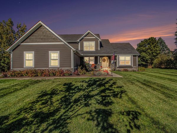 9139 Lanning Lane, Brighton, MI 48116
