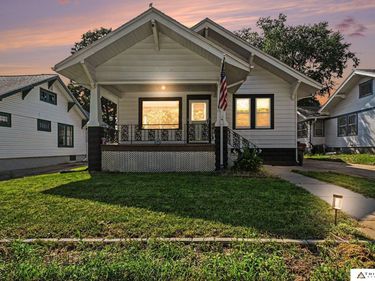 809 S 36th Street, Lincoln, NE 68510