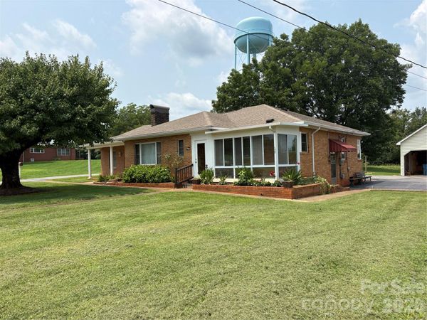 1308 Salem Road , Morganton, NC 28655