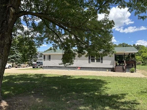 832 Ruffalo Drive, Plainfield, WI 54966