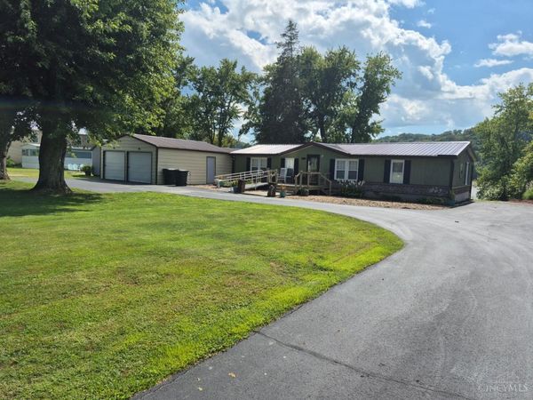 1017 Park Avenue, Ripley, OH 45167
