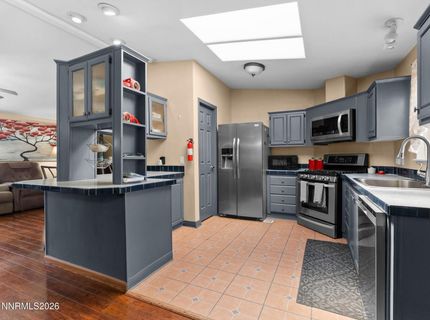285 E 6th Avenue, Sun Valley, NV 89433 Photo