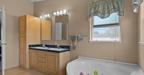 285 E 6th Avenue, Sun Valley, NV 89433 Photo