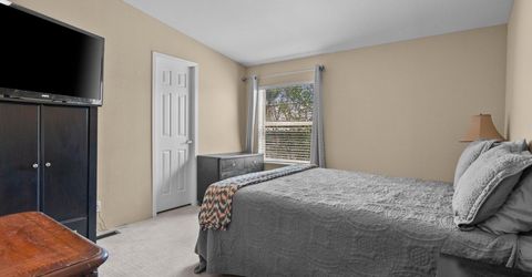 285 E 6th Avenue, Sun Valley, NV 89433 Photo