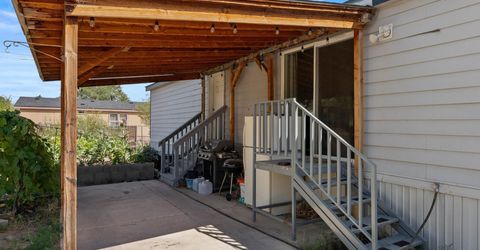 285 E 6th Avenue, Sun Valley, NV 89433 Photo