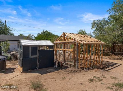 285 E 6th Avenue, Sun Valley, NV 89433 Photo