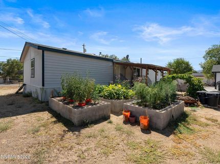 285 E 6th Avenue, Sun Valley, NV 89433 Photo