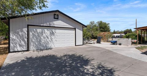 285 E 6th Avenue, Sun Valley, NV 89433 Photo