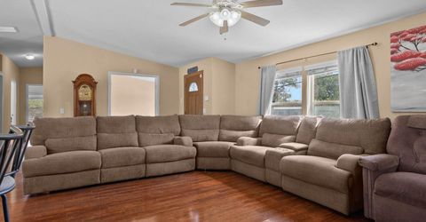 285 E 6th Avenue, Sun Valley, NV 89433 Photo