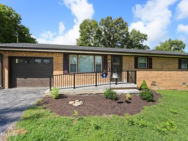 43 Sharon Drive, Crossville, TN 38555