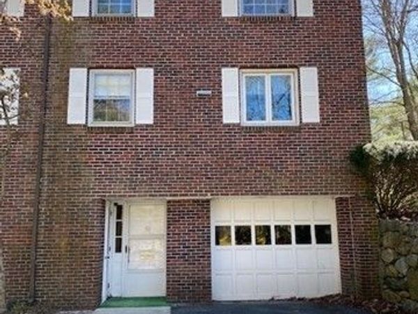 7 Bethel Road, Unit 10, Wellesley, MA 02481