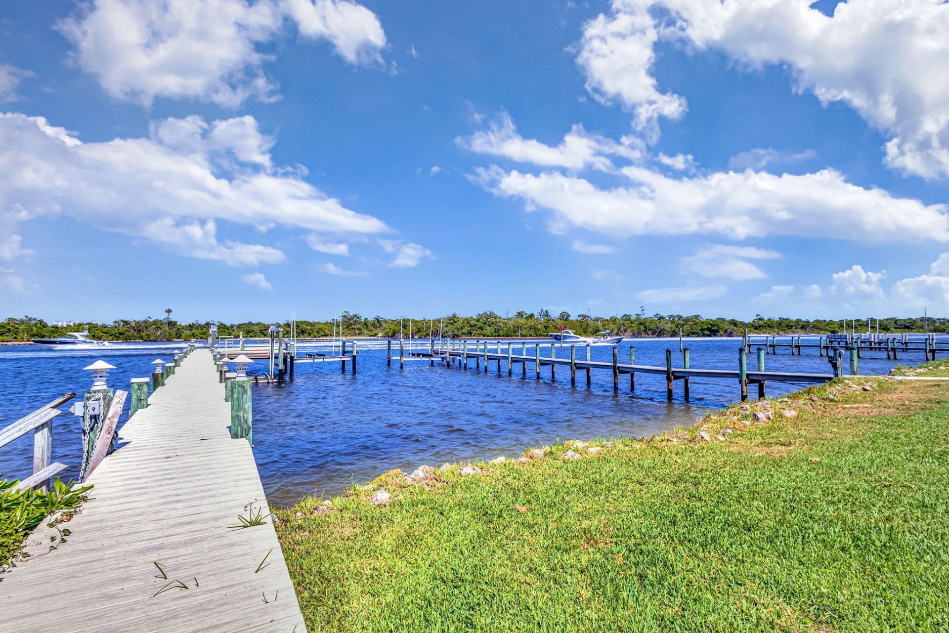 16334 Port Dickinson Drive, Jupiter, FL 33477 Photo