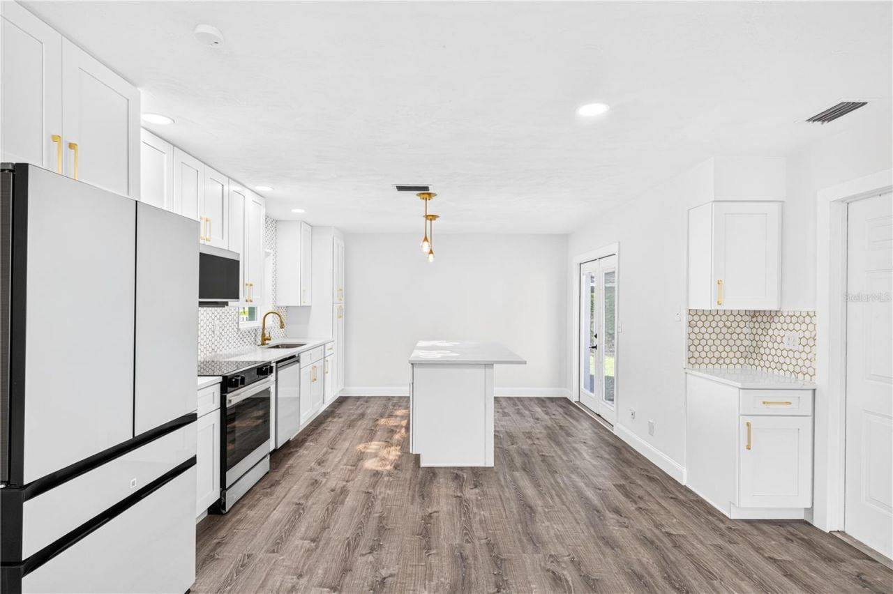 5464 Riverside Drive , Port Orange, FL 32127 Photo