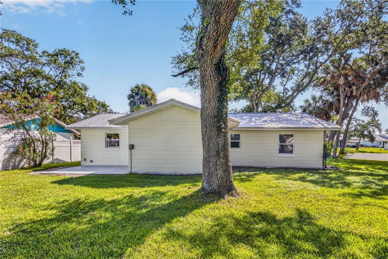 5464 Riverside Drive , Port Orange, FL 32127 Photo