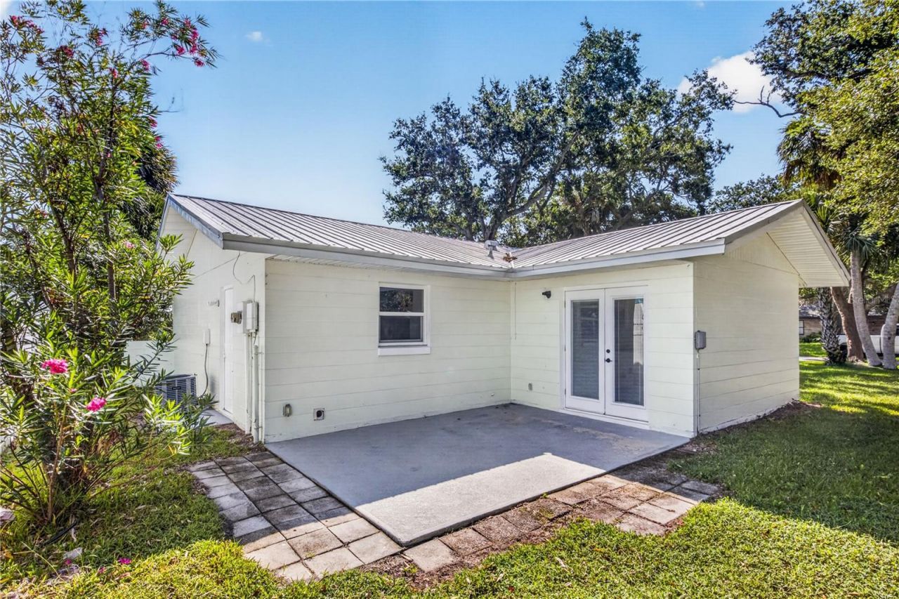 5464 Riverside Drive , Port Orange, FL 32127 Photo