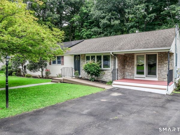 14 Ivy, Danbury, CT 06811
