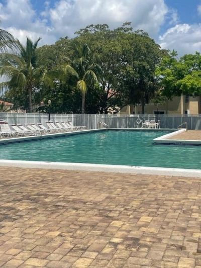 9962 Twin Lakes Dr , Unit 7-p, Coral Springs, FL 33071 Photo