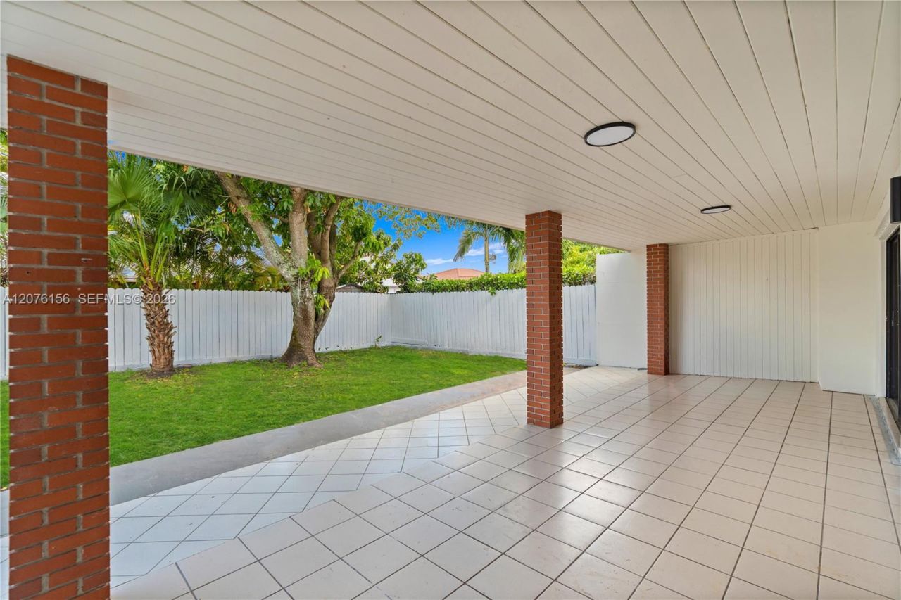 1201 SW 142nd Ave, Miami, FL 33184 Photo