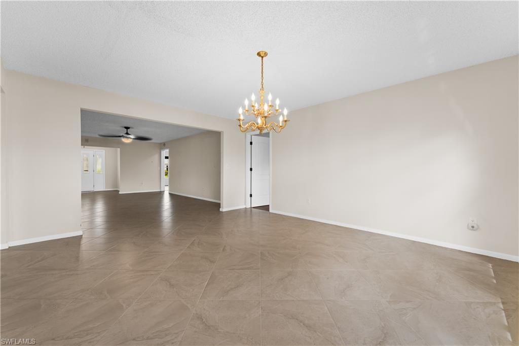 1238 N Brandywine Cir, Fort Myers, FL 33919 Photo