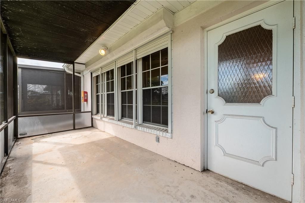 1238 N Brandywine Cir, Fort Myers, FL 33919 Photo