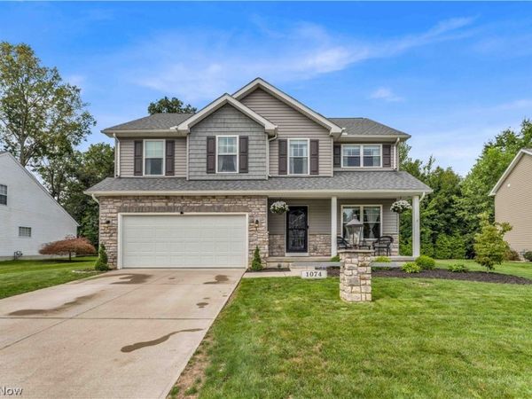 1074 Wayne Trail, Vermilion, OH 44089
