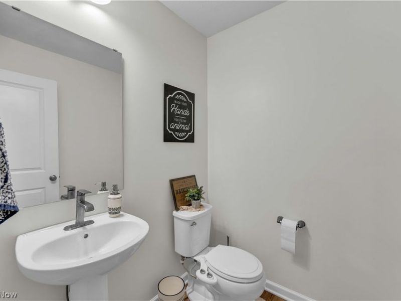 1074 Wayne Trail, Vermilion, OH 44089 Photo 6