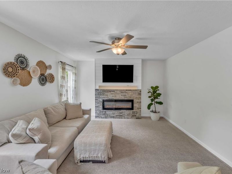 1074 Wayne Trail, Vermilion, OH 44089 Photo 8