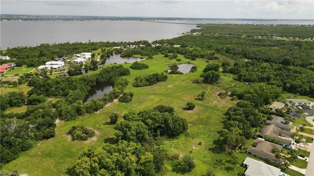 5887 Littlestone Ct, Unit B, North Fort Myers, FL 33903 Photo