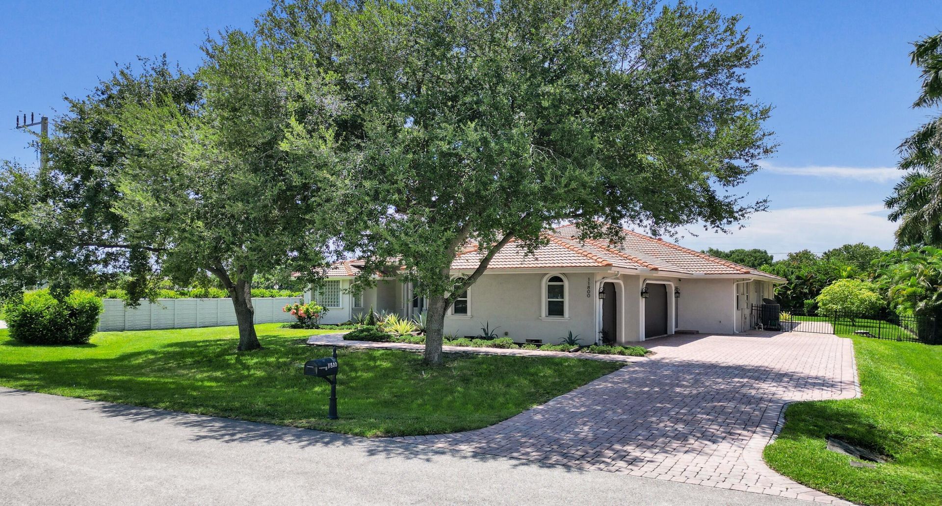 11800 NW 17th Place, Plantation, FL 33323 Photo
