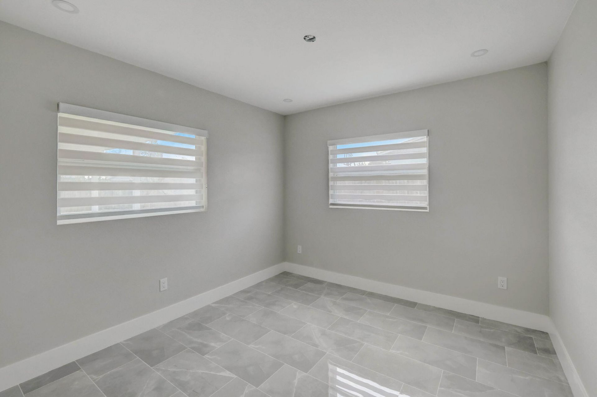 520 SW 13th Place, Deerfield Beach, FL 33441 Photo