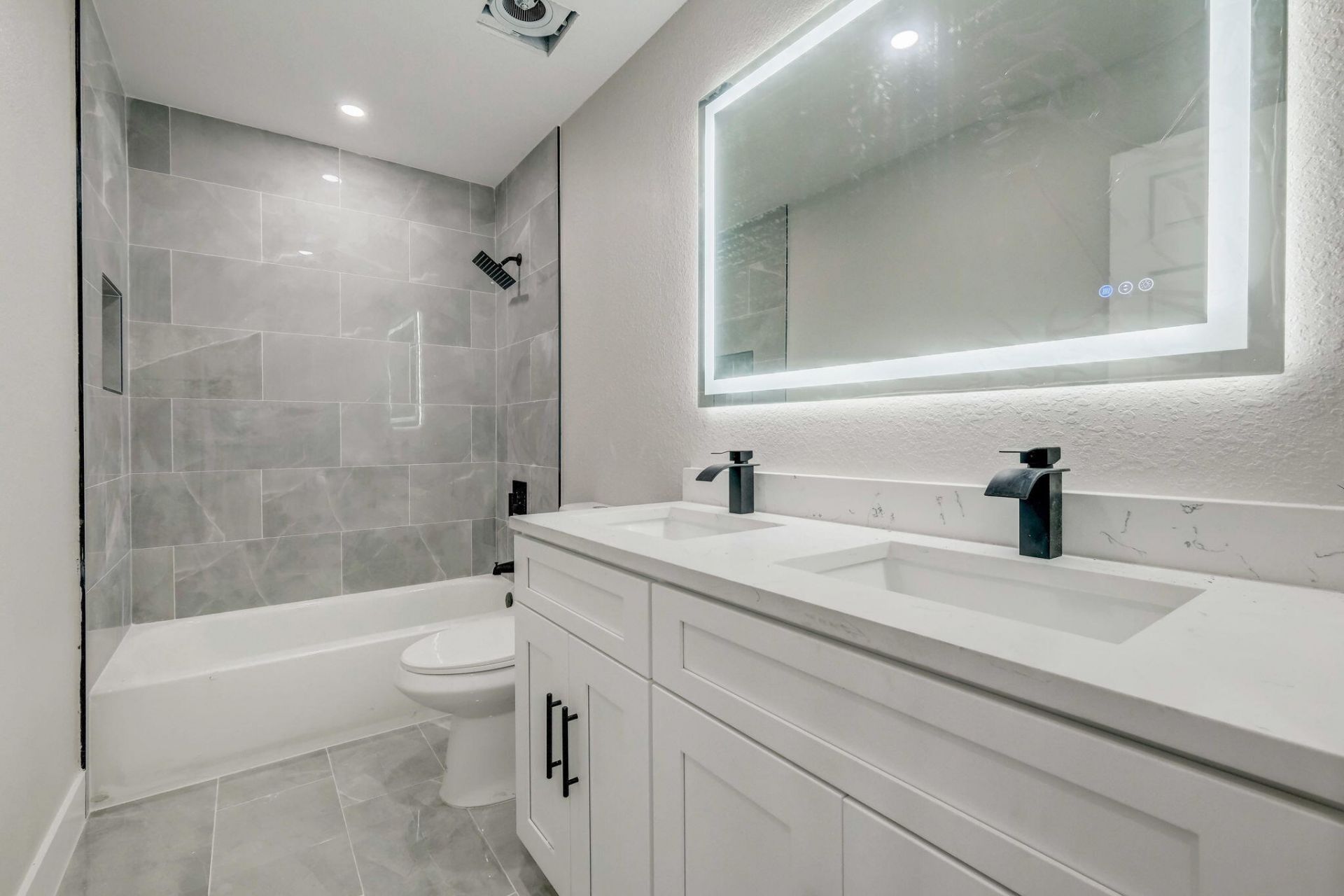520 SW 13th Place, Deerfield Beach, FL 33441 Photo