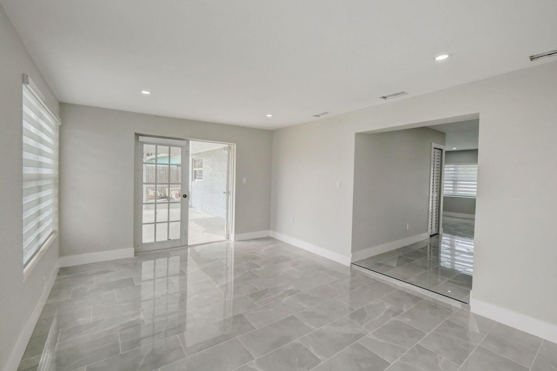 520 SW 13th Place, Deerfield Beach, FL 33441 Photo