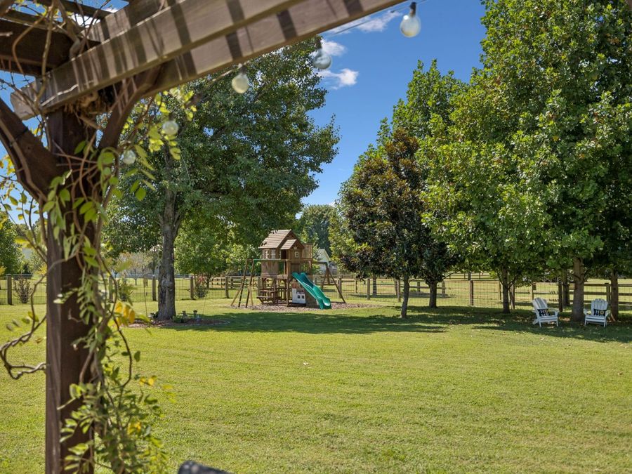 Property Image 76