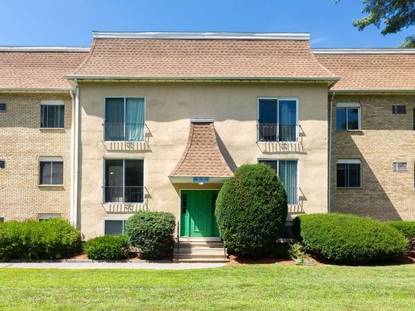 188 Swanson Rd, Unit 325, Boxborough, MA 01719