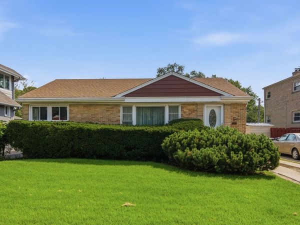 515 Asbury Avenue , Evanston, IL 60202