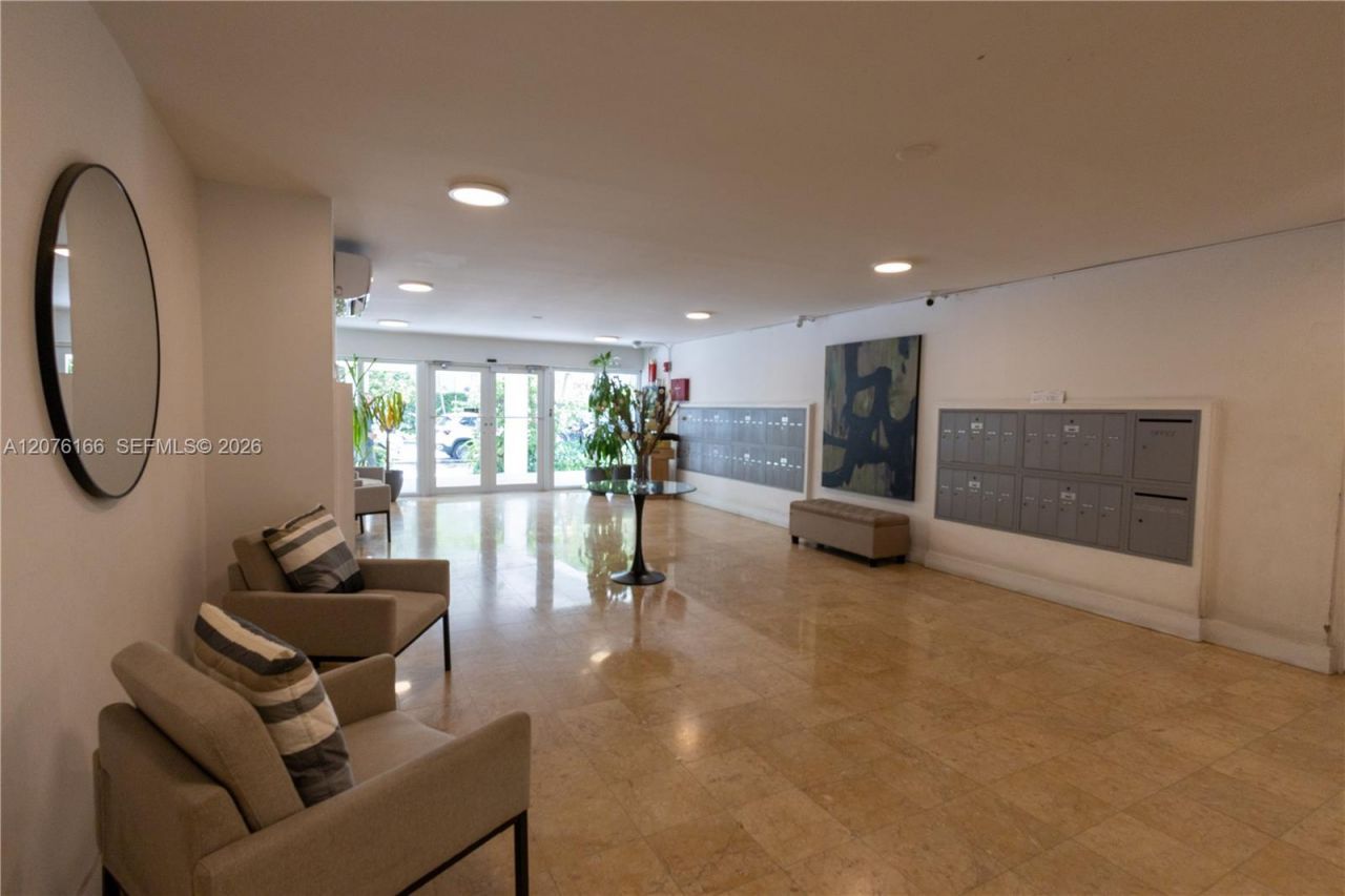 1750 James Ave, Unit 7D, Miami Beach, FL 33139 Photo