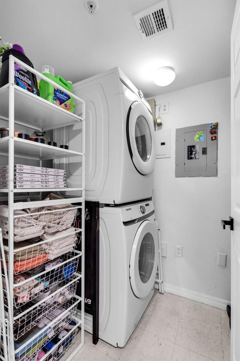 2457 Centergate Dr , Unit 306, Miramar, FL 33025 Photo