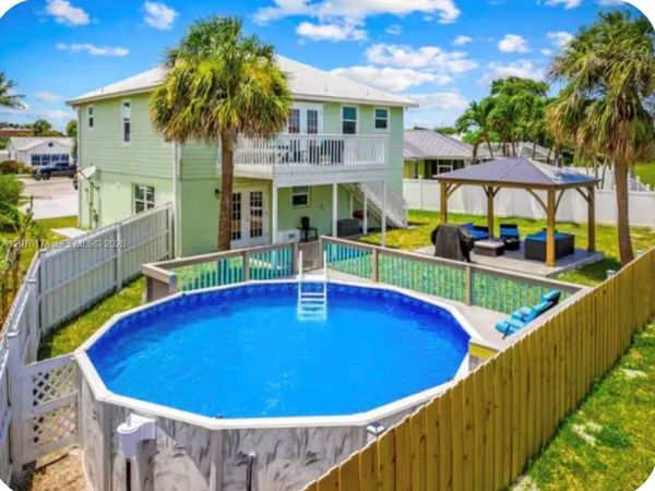1261 Bonefish Ct , Fort Pierce, FL 34949