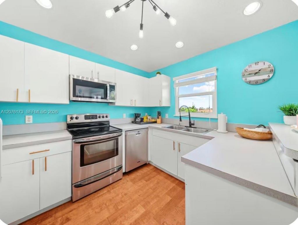 1261 Bonefish Ct , Fort Pierce, FL 34949 Photo