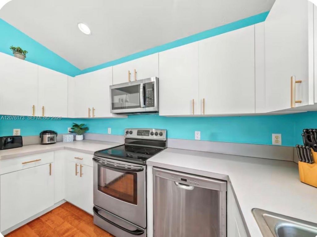 1261 Bonefish Ct , Fort Pierce, FL 34949 Photo