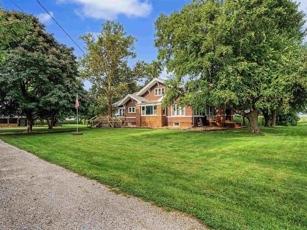 330 KENNEDY Road, Elkhart, IL 62634