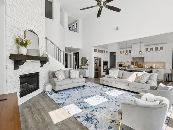 4719 Cypress Thorn Drive, Arlington, TX 76005