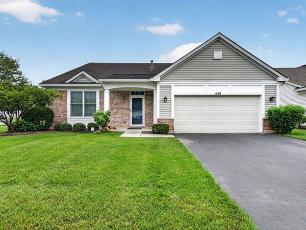 630 Saugatuk Circle , Romeoville, IL 60446