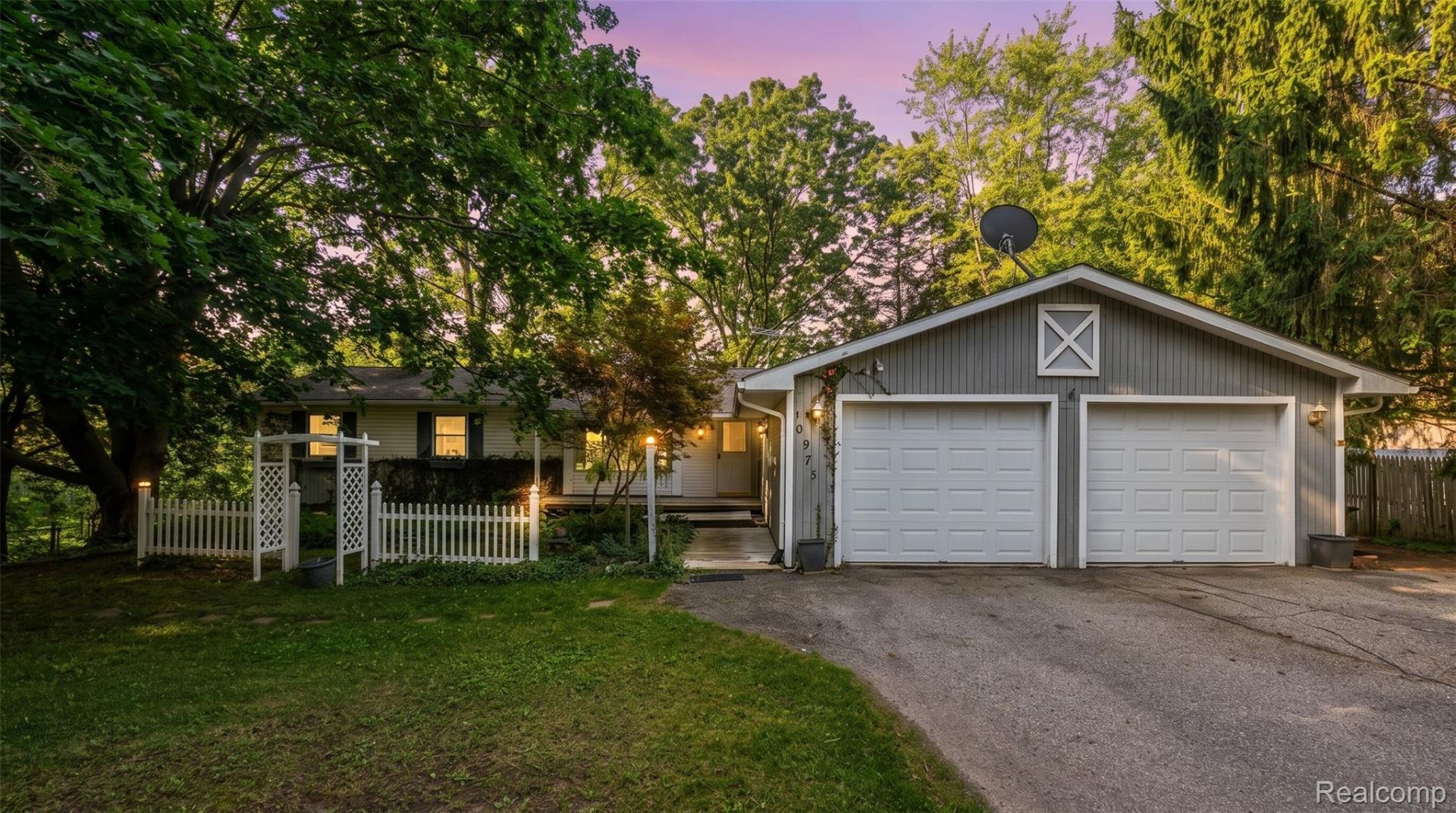 10975 Andersonville Road, Springfield Township, Mi 48350 Main Photo