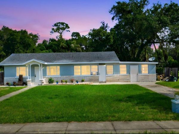 8 SMYRNA DRIVE , DEBARY, FL 32713