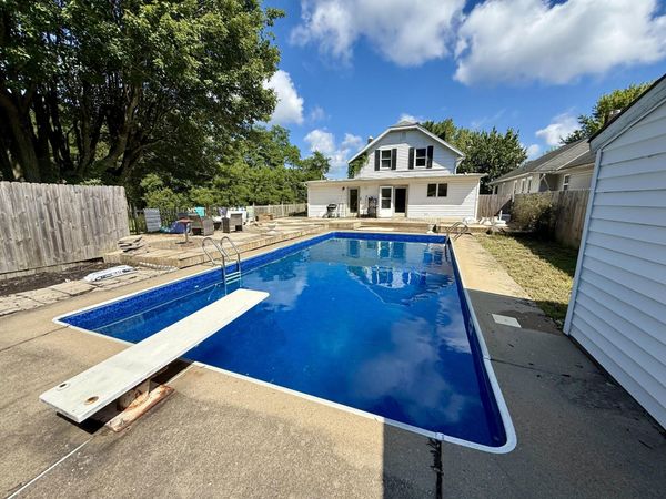 537 Harrison Street , New Lexington, OH 43764