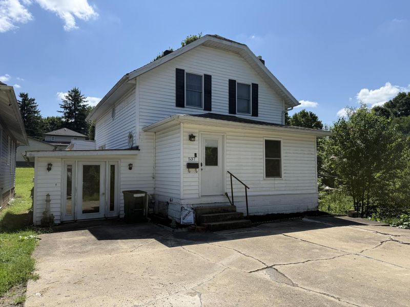537 Harrison Street , New Lexington, OH 43764 Photo 3